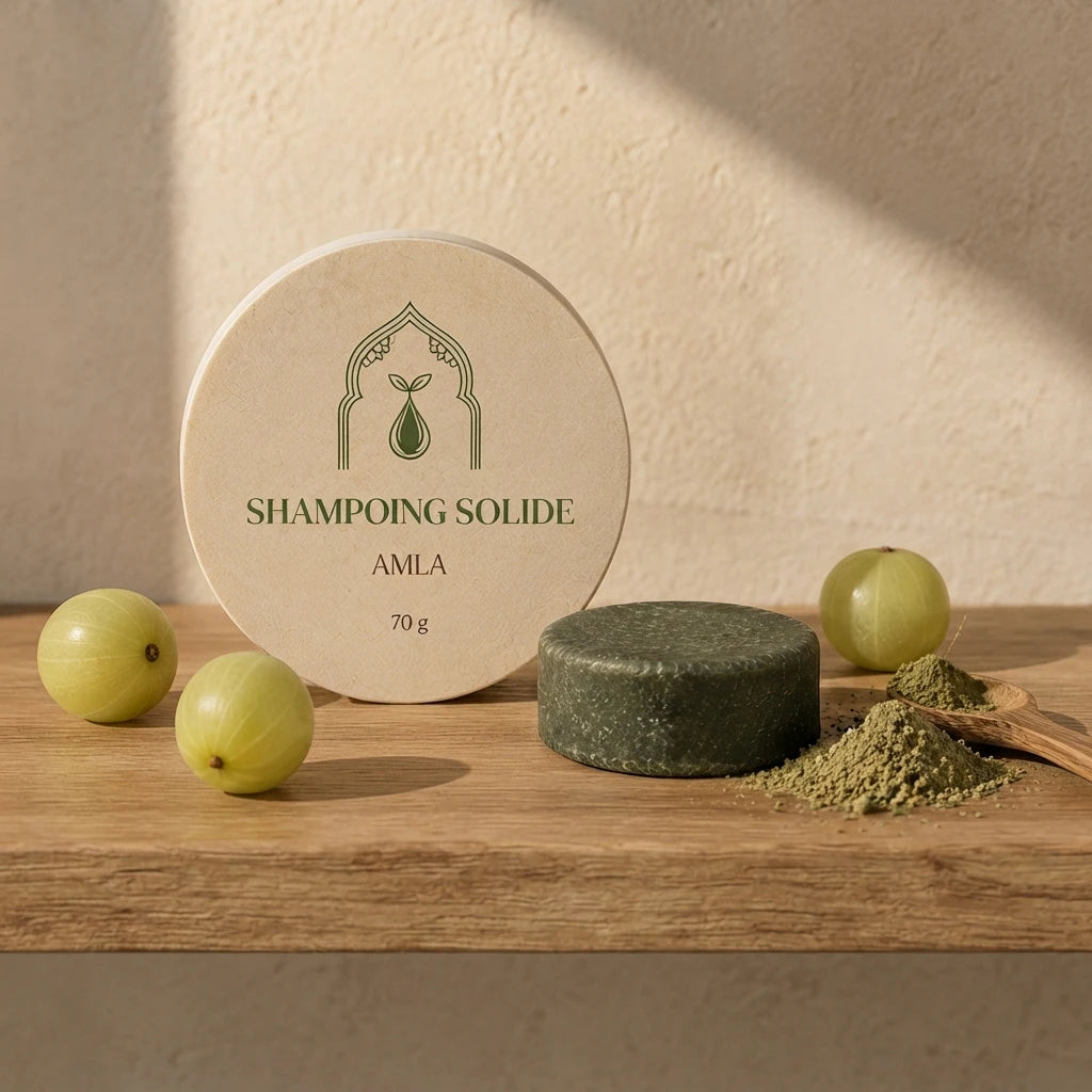 Disque de shampoing solide vert amla avec étiquette ronde beige, 70 g