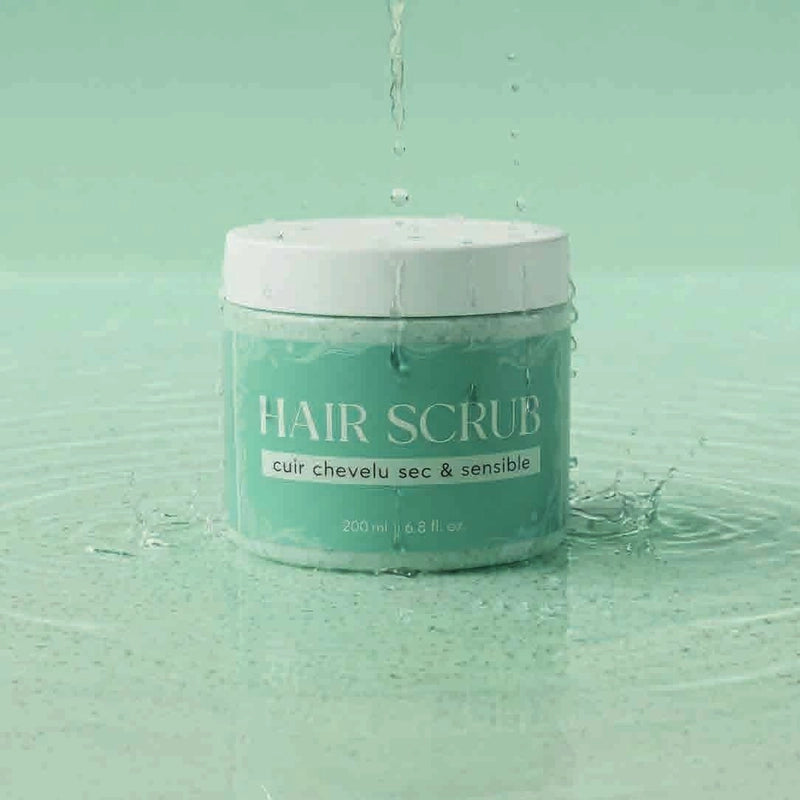 Pot de gommage capillaire nourrissant vert menthe, couvercle blanc, face avant