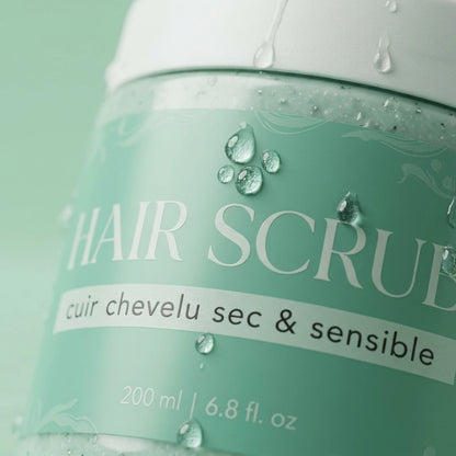 Gommage capillaire nourrissant vert menthe, étiquette « cuir chevelu sec & sensible »